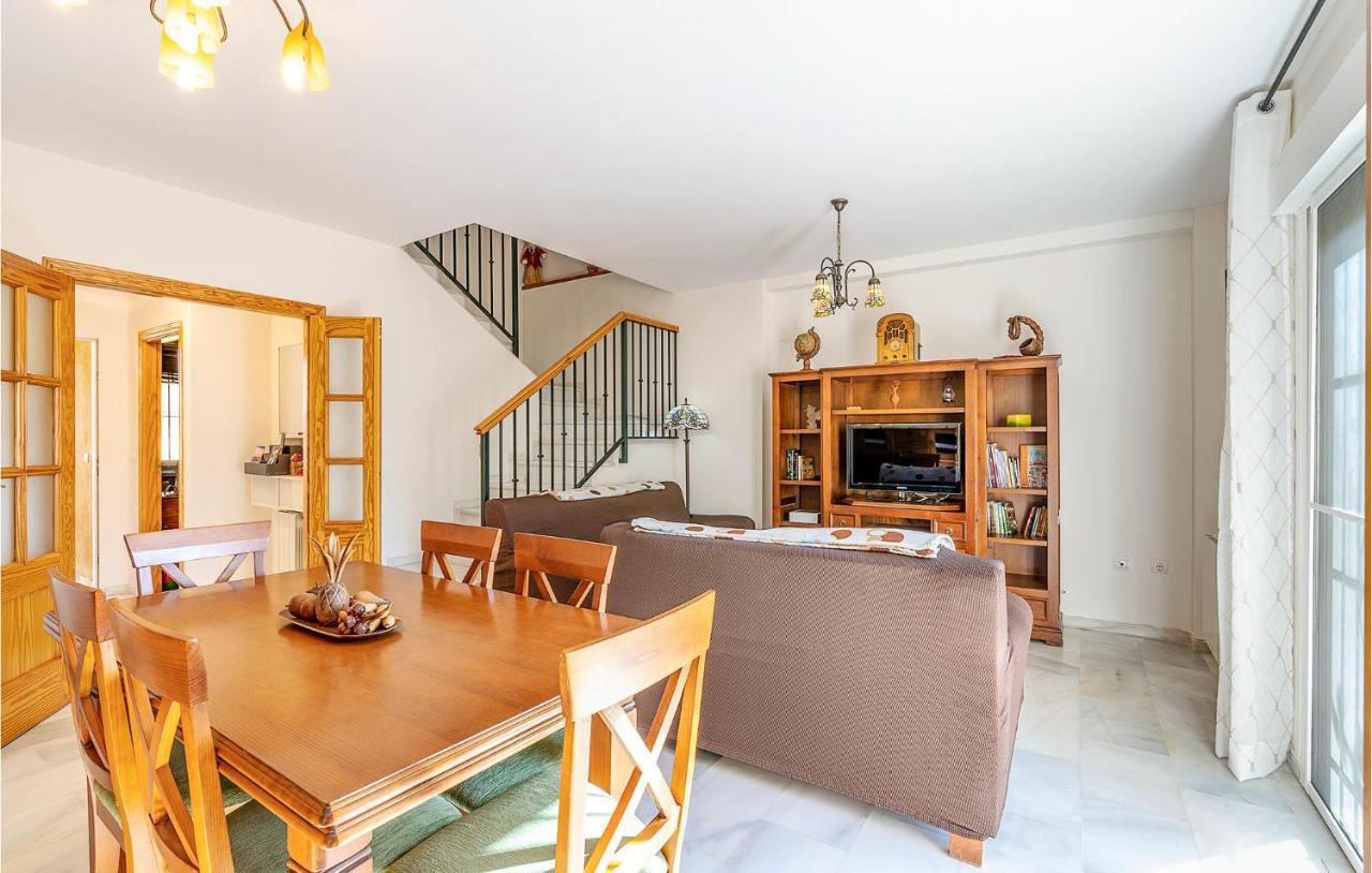 3 Bedroom Stunning Home In Cenes De La Vega Luaran gambar